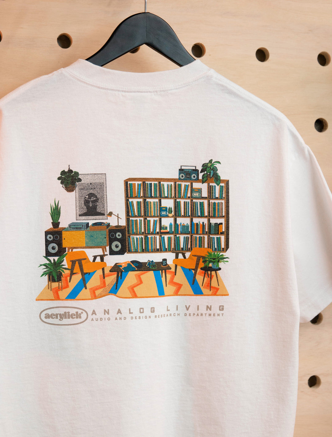 Analog Living Tee